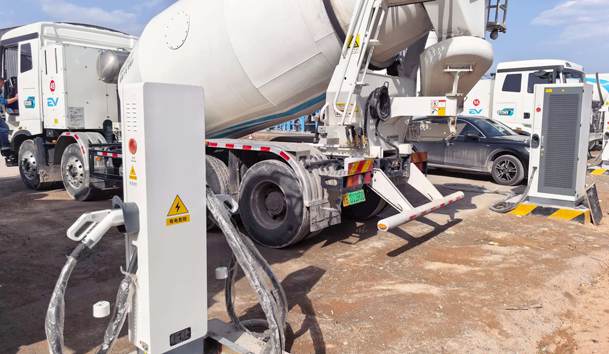 320kw有序輪充充電堆案例(圖4)